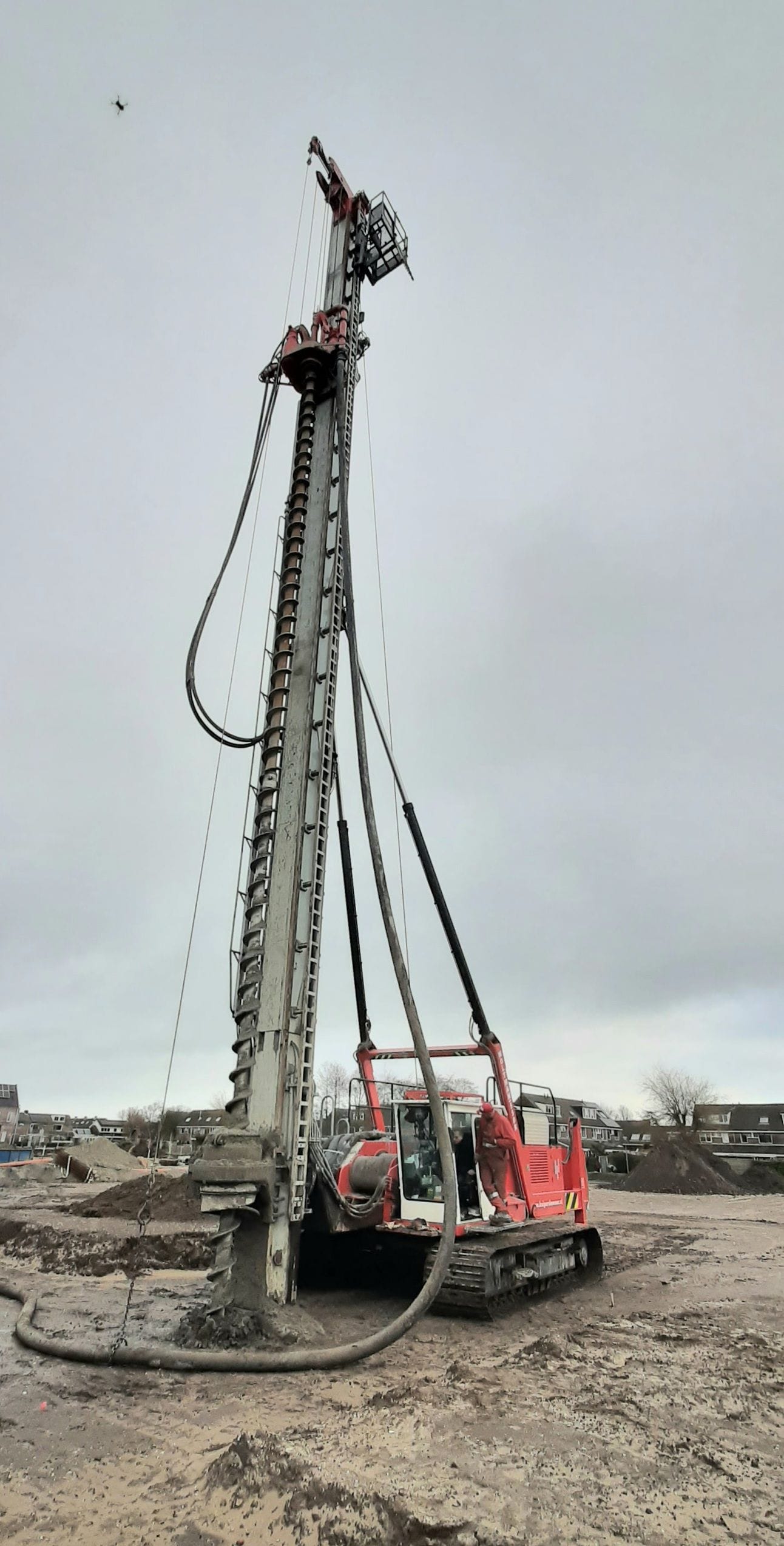 Slettenhaar achter het stuur